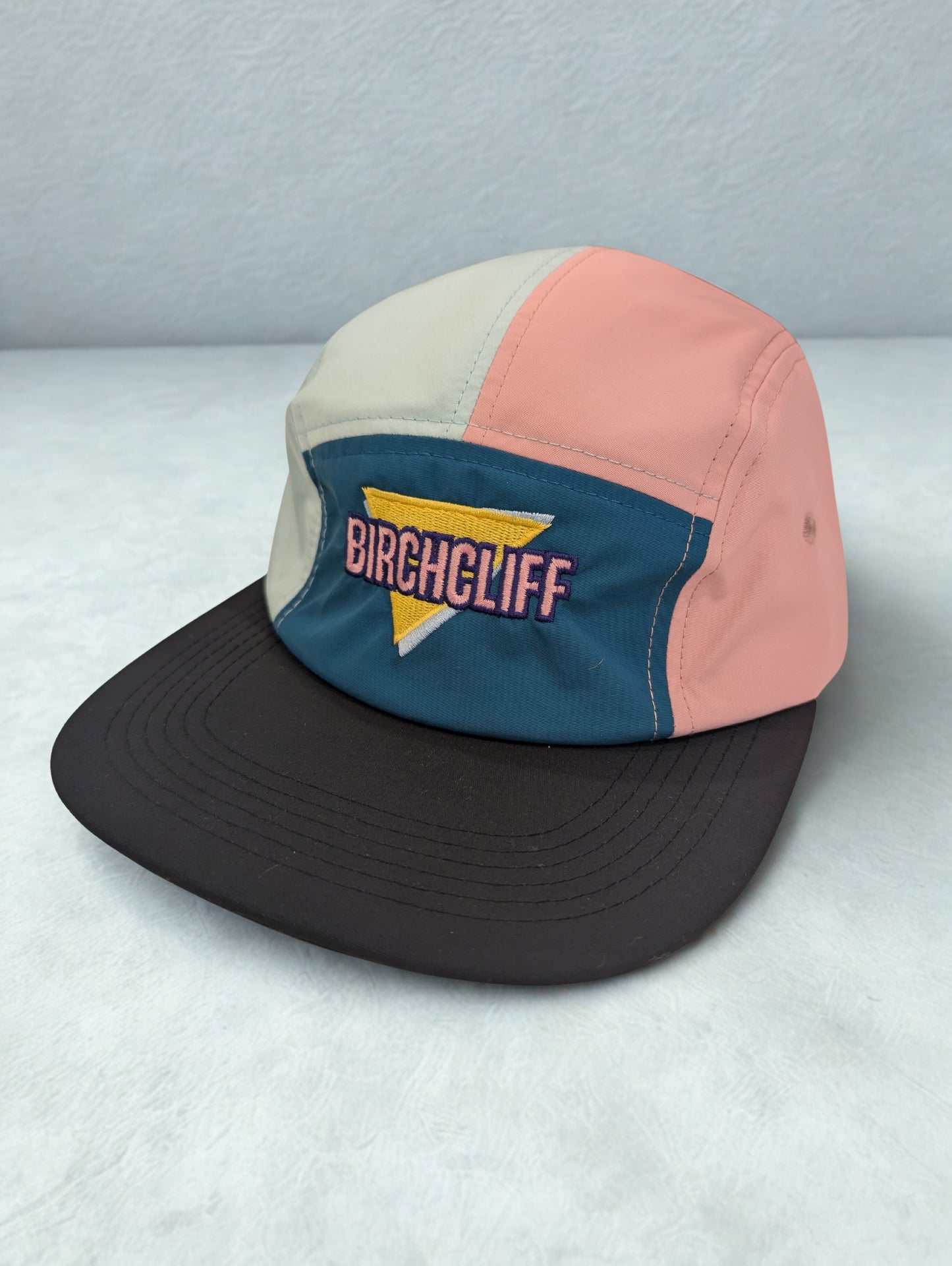 Birchcliff Youth Camper Cap — 90s Colour-Block